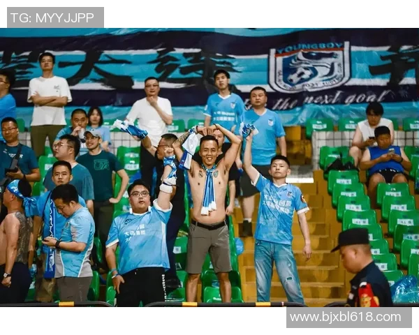 足球明星如何用真诚与热情回馈粉丝的支持与爱护