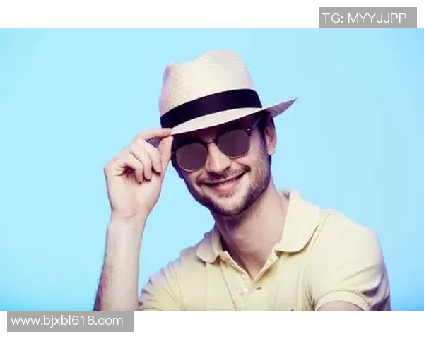 神仙头像下的足球明星男生们展现独特魅力与风采的精彩瞬间